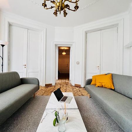 Sada Art Gallery Apartment Bükreş Dış mekan fotoğraf